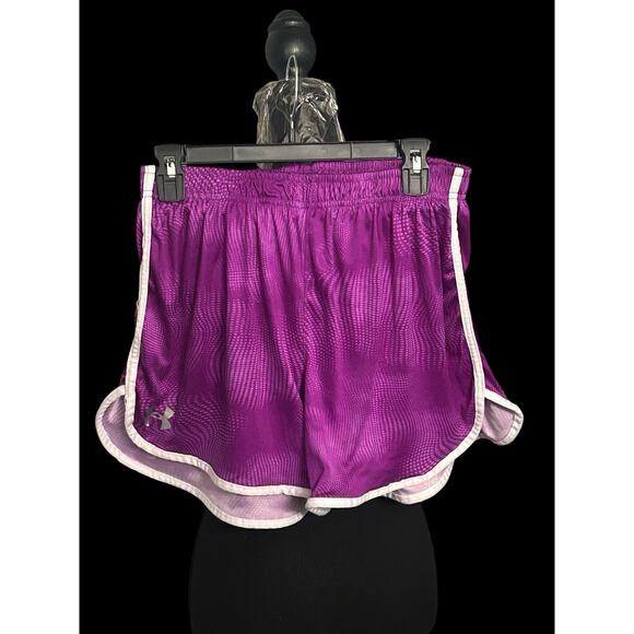 Under Armour Women's Loose Purple Athletic Shorts Sized Extra Large - Picture 1 of 6